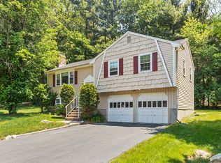 12 Trayer Rd, Canton, MA 02021