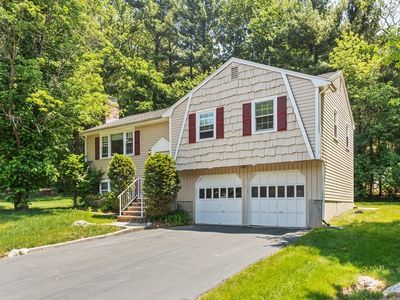 12 Trayer Rd, Canton, MA, 02021