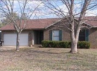 605 Harpeth Ct, Clarksville, TN 37043