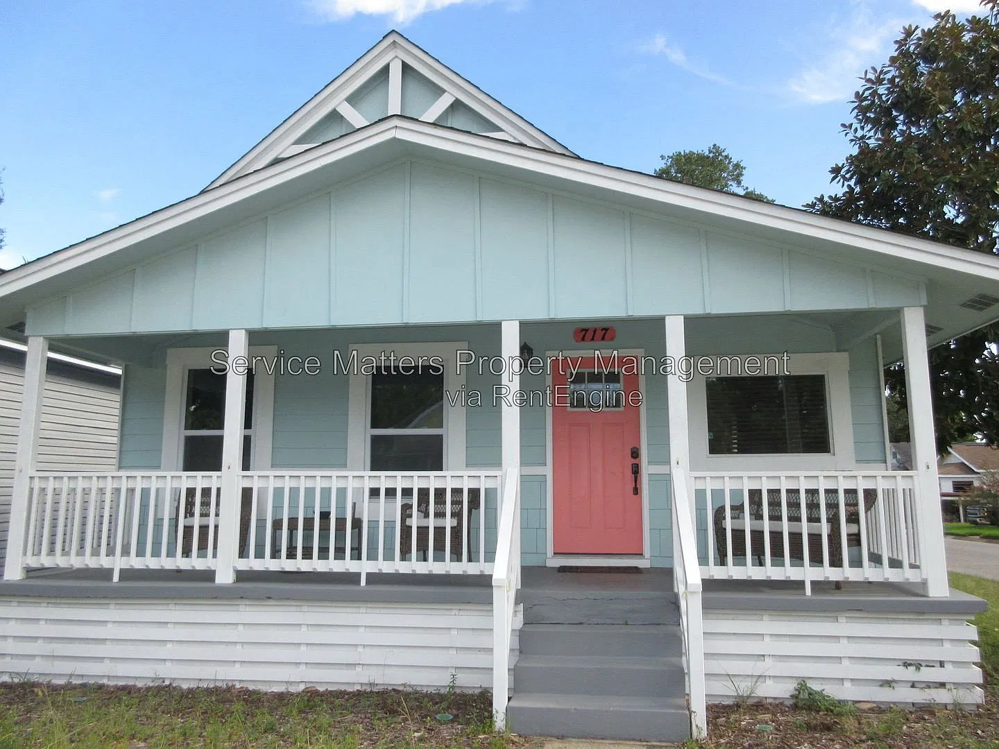3 bed, 2.0 bath, 1846 sqft, $2,300 — Photo 1