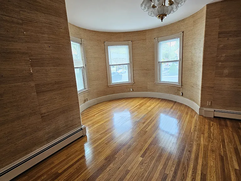 977 Main St #1 — Photo 10