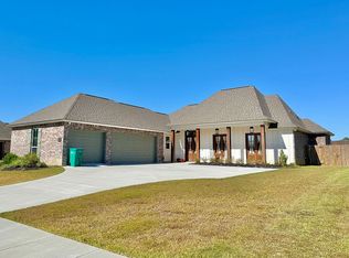 7195 Lillie Dr, Denham Springs, LA 70706