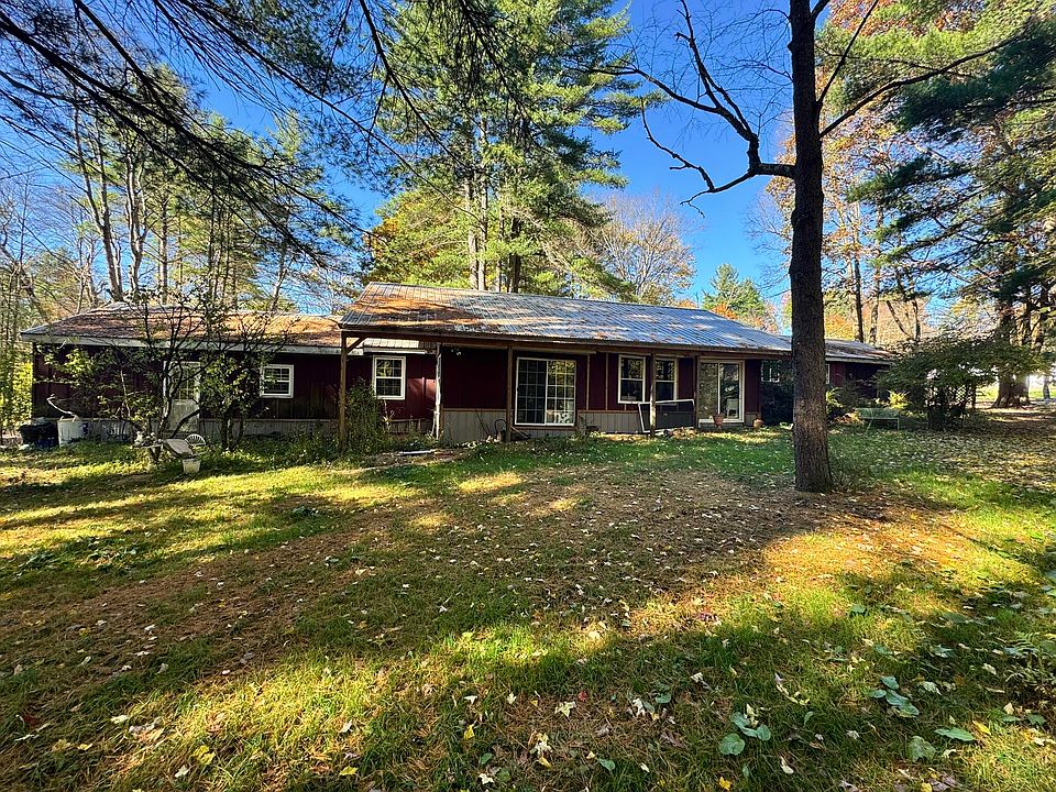 1st image of 110 Sherbrook Ln