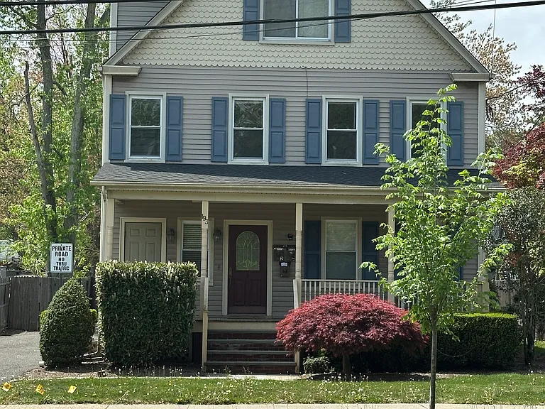 193 Main St #1 — Photo 15