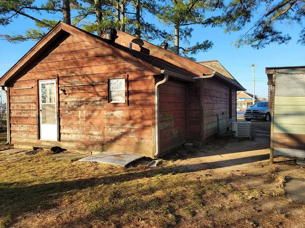 335 Main St, Pleasant Plains, AR 72568