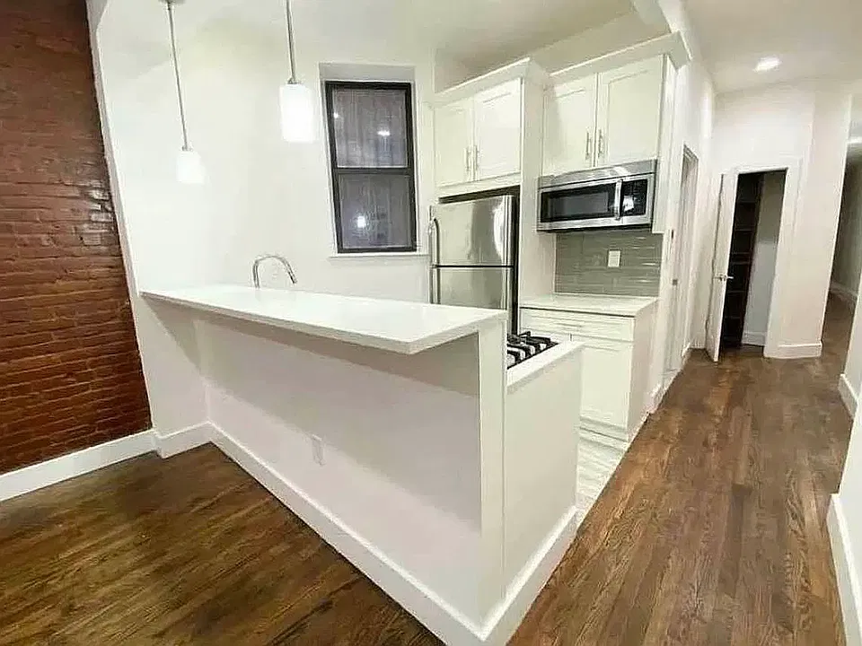 28 W 132nd St #1A