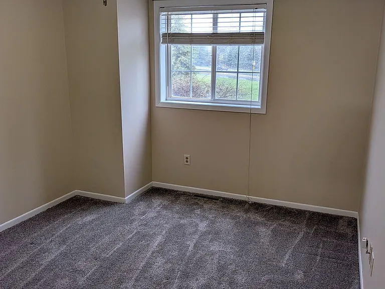 1904 Sapphire Point — Photo 6