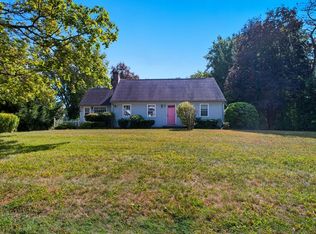 10 Primrose Ln, Wilbraham, MA 01095