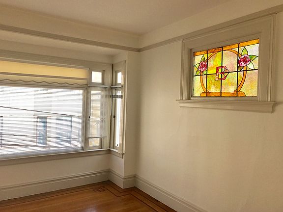 2nd image of 21 Bernard St