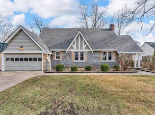 1608 SW Oakley Ave, Topeka, KS 66604