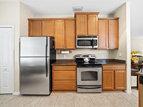 4th image of 6778 Sutro Heights Ln