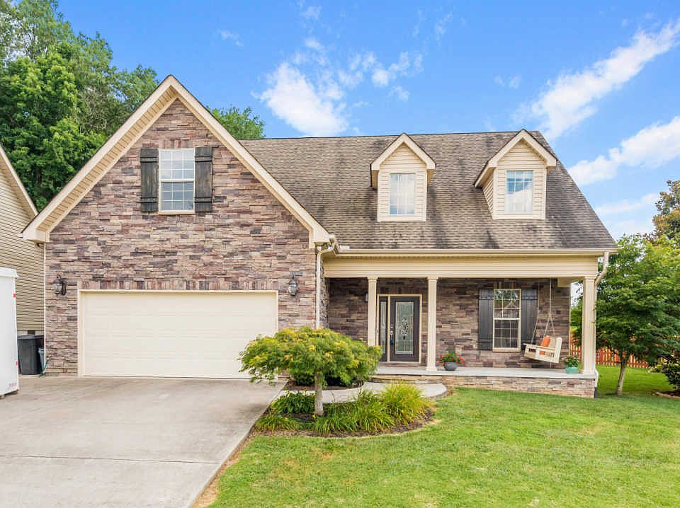 1st image of 8552 Reagan Woods Ln