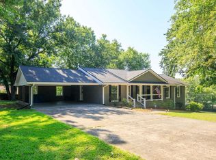 227 Heights Pl, Canton, GA 30114