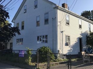 88 Spencer St, Lynn, MA 01905
