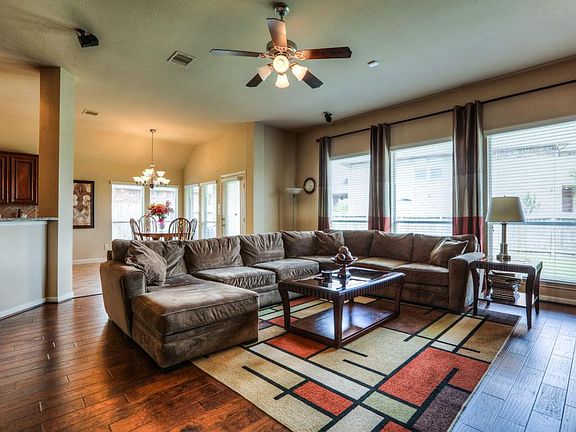 5th image of 14806 Fountain Stone Ln