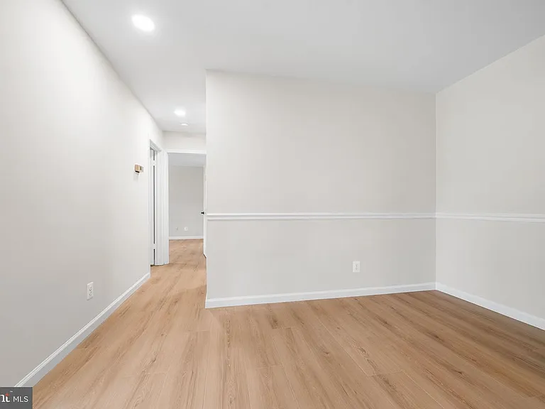 6607 Jupiter Hills Cir #E — Photo 2