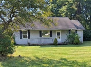 153 Finland Dr, Eaton, OH 45320