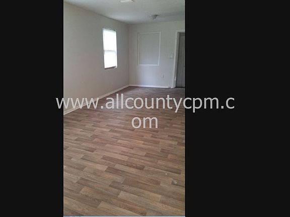 2nd image of 2908 Dignan St