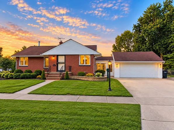 33361 Baldwin Rd, Solon, OH 44139