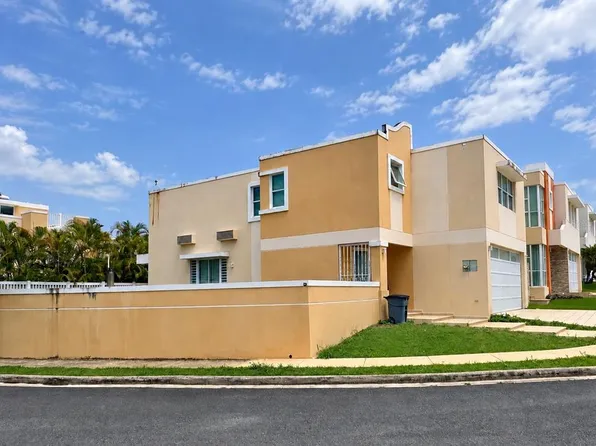 D70 OPALO ST, MIRABELLA VILLAGE AND CLUB, BAYAMON, PR 00961