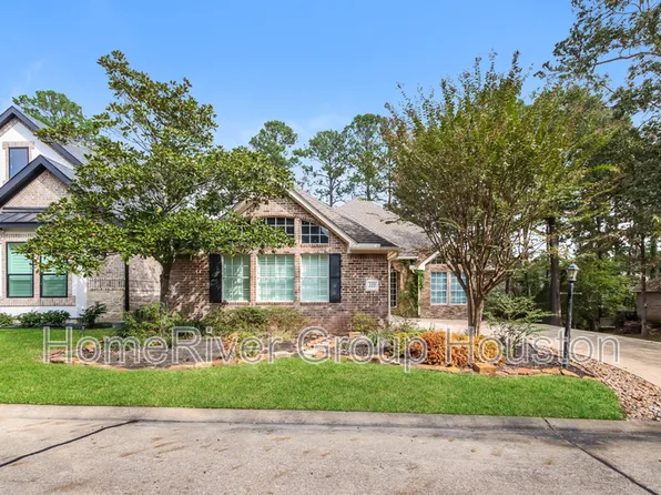 222 Creekwood E, Montgomery, TX 77356