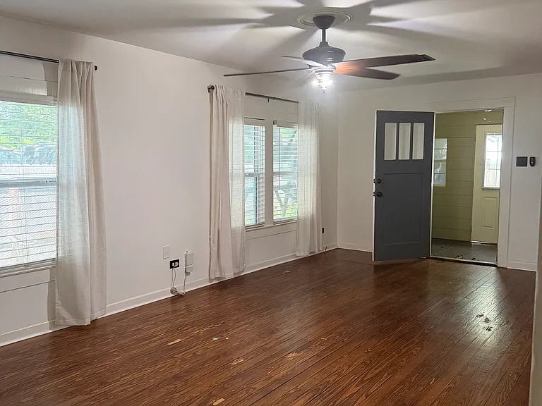 709 S Kansas Ave — Photo 25