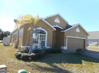 5922 Whisper Pine Dr, Leesburg, FL 34748