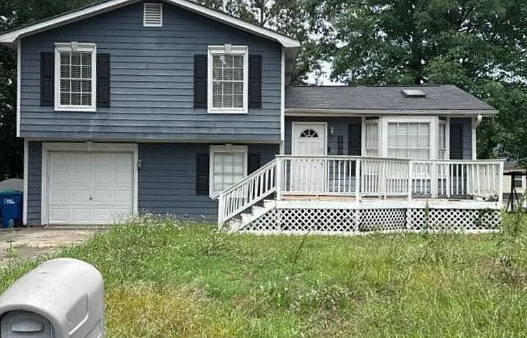 1st image of 230 Gage Ct