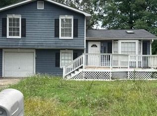 230 Gage Ct, Fairburn, GA 30213