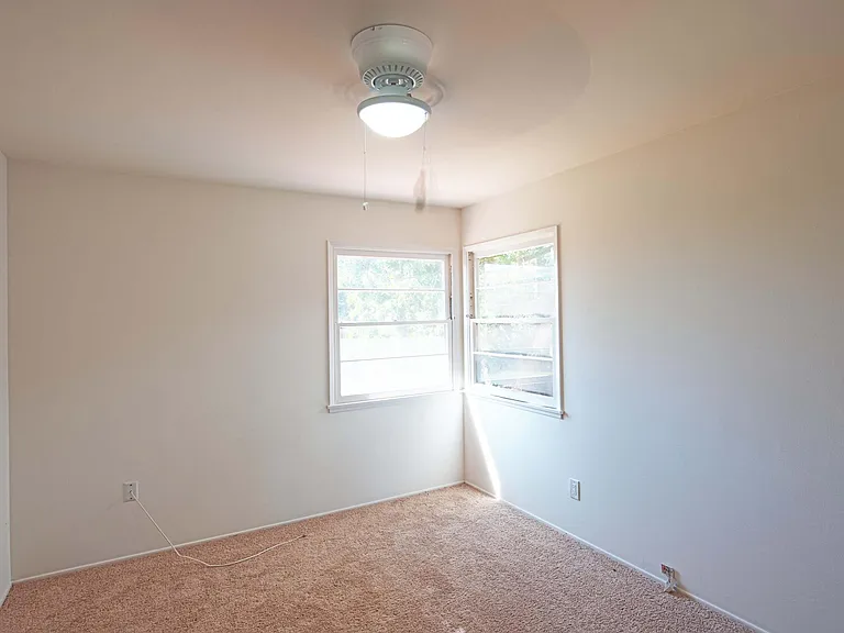 4118 Caflur Ave — Photo 16