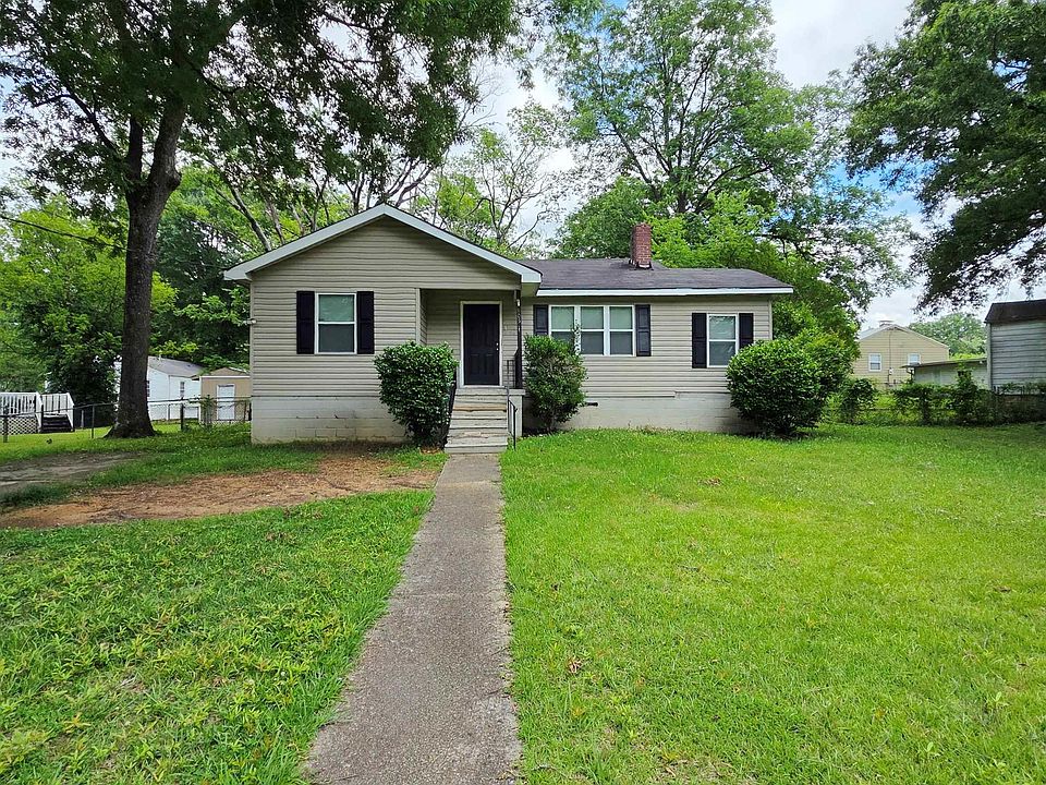 1st image of 805 Meadowbrook Dr