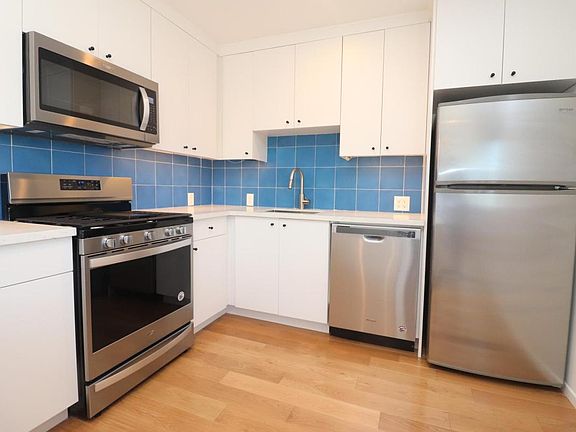 3rd image of 3442 S Centinela Ave APT 3