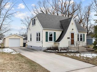 219 S Willow St, Kimberly, WI 54136
