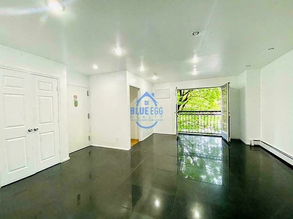 2nd image of 1404 Bedford Ave #2F