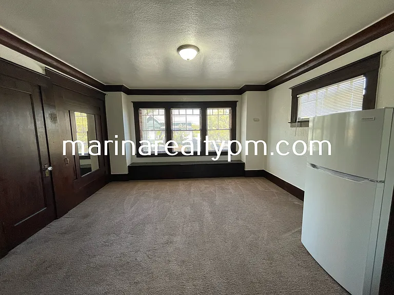 625 Ohio St #2 — Photo 9