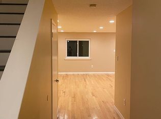 226 Hampshire Dr, Plainsboro, NJ 08536