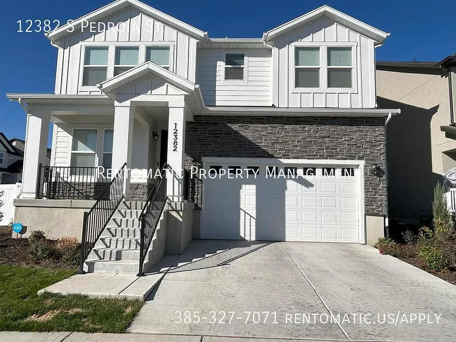 12382 S Pedroia St