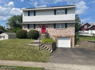 951 State St, Albany, NY 12203