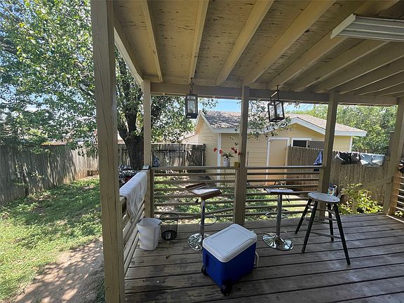 5th image of 16023 Windermere Dr