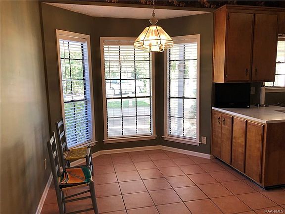 3rd image of 4508 Deerfield Ct