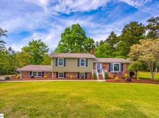 25 N Jones Rd, Taylors, SC 29687