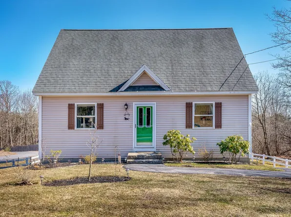 179 Middle Road, Falmouth, ME 04105