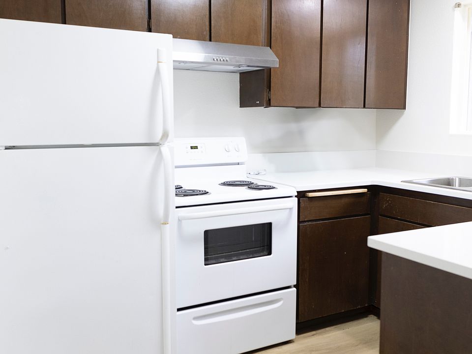1st image of 19425 76th Ave W APT B6