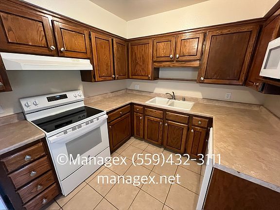 5th image of 3278 W Alamos Ave