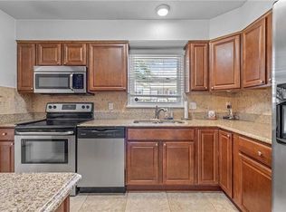 5573 New Colony Dr, Virginia Beach, VA 23464