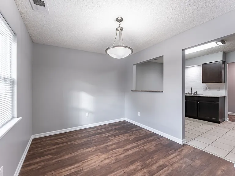Northpark Apartments — Photo 12