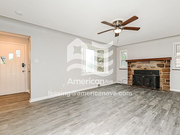 4-Living Room