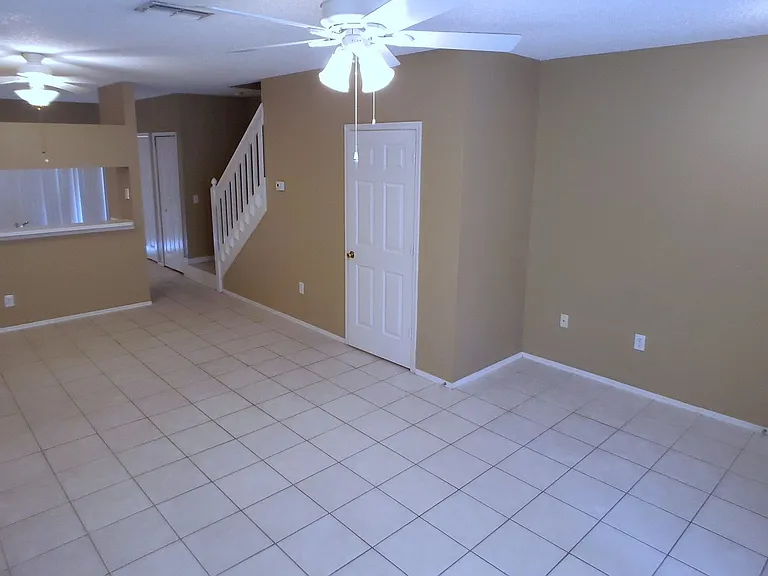1406 Costa Mesa Dr — Photo 4