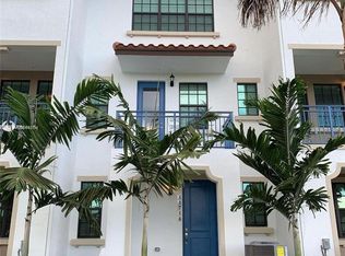 11718 SW 13th Ct #11718, Pembroke Pines, FL 33025