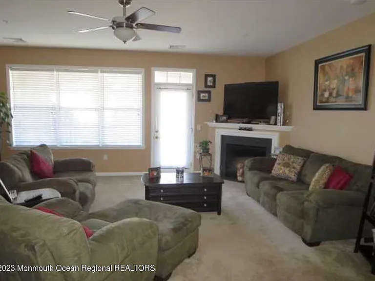 314 Mill Pond Way — Photo 5